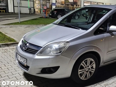 Opel Zafira 1.8 Cosmo