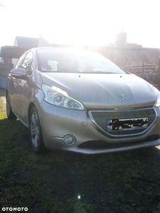 Peugeot 208 1.6 e-HDi Allure STT