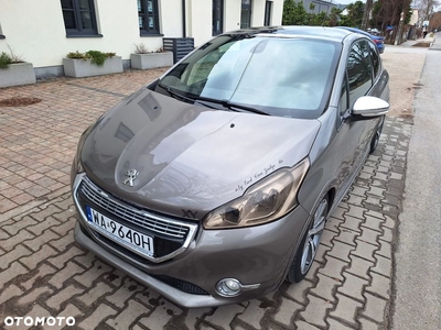 Peugeot 208 1.6 e-HDi Allure STT