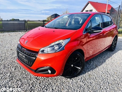 Peugeot 208 PureTech 110 Stop & Start EAT6 Signature