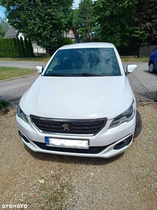 Peugeot 301 1.2 Pure Tech Active