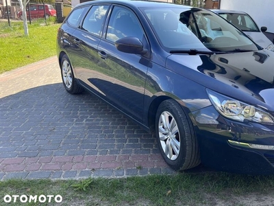 Peugeot 308 SW e-HDi 115 Stop & Start Niveau 2 Business-Line