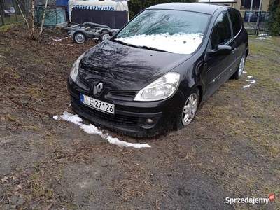 Renault clio 1.5 dci W całosci lub na części