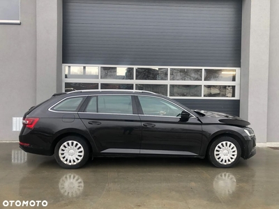 Skoda Superb 2.0 TDI SCR Style DSG