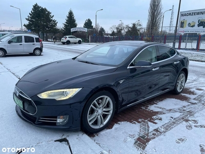 Tesla Model S Performance