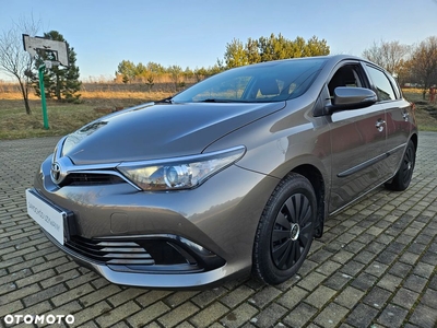 Toyota Auris 1.33 VVT-i Active