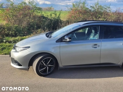 Toyota Auris 1.6 Selection