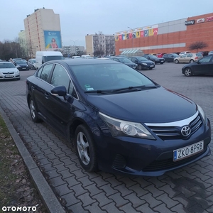 Toyota Avensis 1.8 Luna