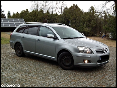 Toyota Avensis 1.8 VVT-i Combi Team