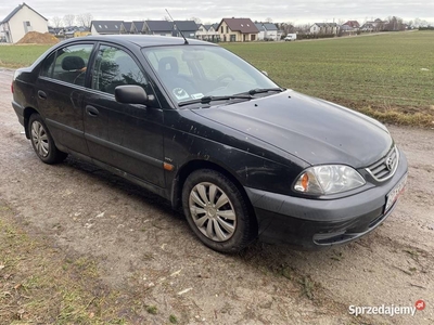 Toyota Avensis 1.8Benzyna 2000r Klimatyzacja Podgrzewany fot