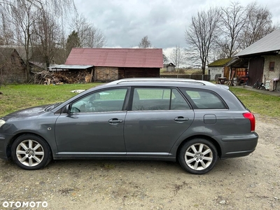 Toyota Avensis 2.0 D-4D Luna