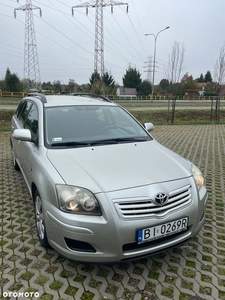 Toyota Avensis 2.0 D-4D Luna