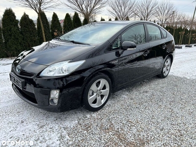 Toyota Prius (Hybrid)