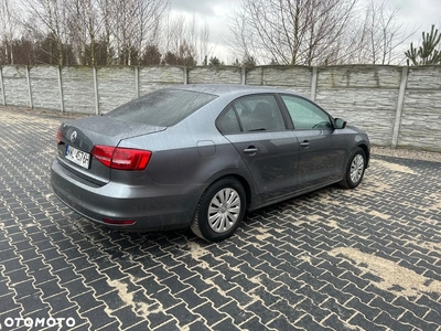 Volkswagen Jetta 2.0 Base