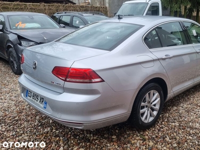 Volkswagen Passat 1.6 TDI SCR BlueMotion Trendline