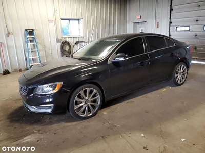 Volvo S60 T6 AWD Drive-E Momentum