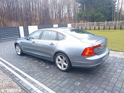 Volvo S90 T5 Momentum