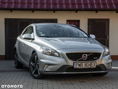 Volvo V40 D2 R-Design