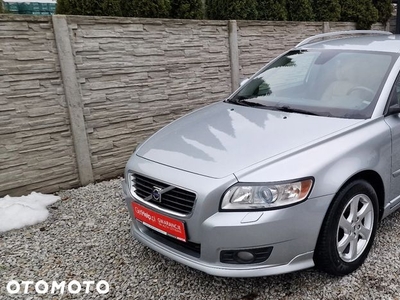 Volvo V50 2.0D R-Design Summum