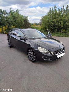 Volvo V60 D2