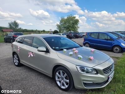 Volvo V60 D4 Drive-E Momentum