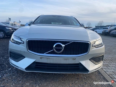 Volvo v60 Momentum Pro