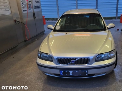 Volvo V70 2.4D5