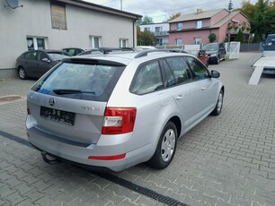 Škoda Octavia 1.6 HDI NAVI klimatronik parktronik tempomat stan BDB