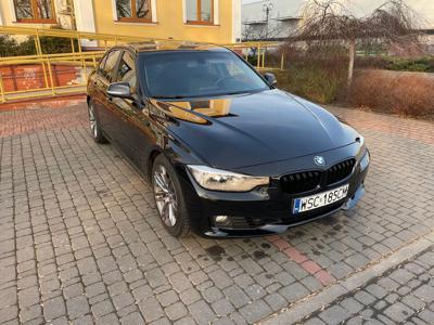 Używane BMW Seria 3 - 39 700 PLN, 267 000 km, 2012