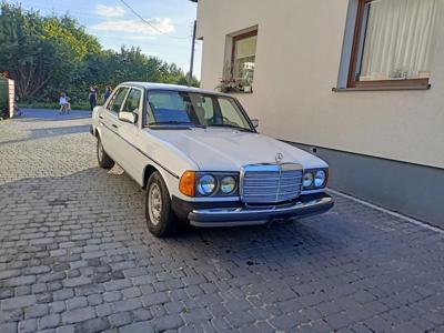 Używane Mercedes-Benz W123 - 23 999 PLN, 266 000 km, 1985