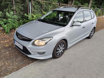 Używane Hyundai I30 - 12 500 PLN, 318 443 km, 2011