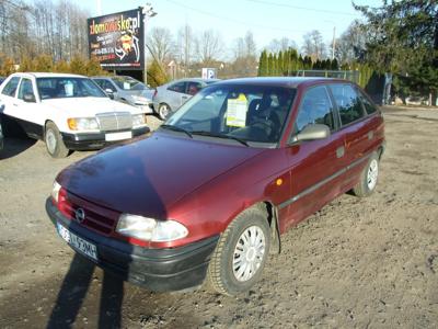 Używane Opel Astra - 2 000 PLN, 220 000 km, 1997