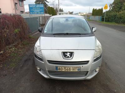 Używane Peugeot 5008 - 10 000 PLN, 215 000 km, 2010