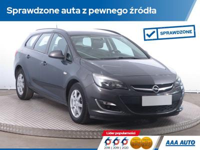 Używane Opel Astra - 25 000 PLN, 282 649 km, 2012