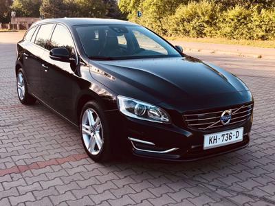 Używane Volvo V60 - 72 500 PLN, 173 000 km, 2015