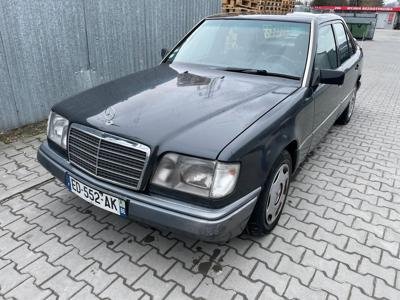 Używane Mercedes-Benz Klasa E - 15 900 PLN, 479 000 km, 1993