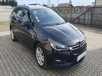 Używane Opel Astra - 26 900 PLN, 142 000 km, 2018