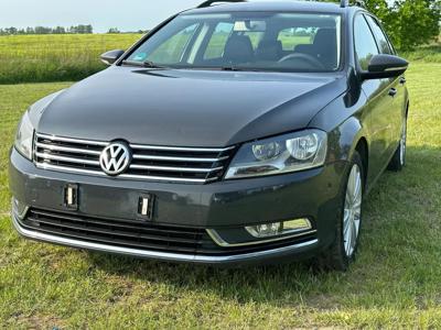 Używane Volkswagen Passat - 31 000 PLN, 265 400 km, 2012