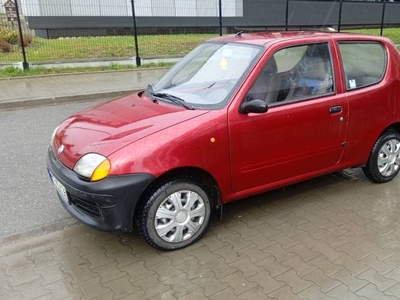 FIAT SEICENTO 900