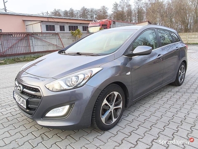 Hyundai i30 1,6 Salon PL 2015