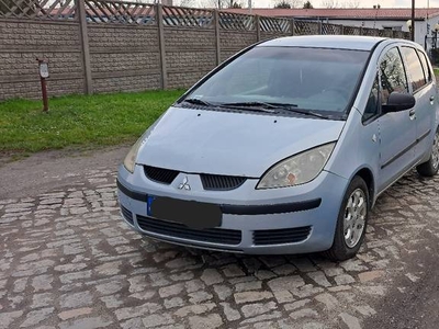 Mitsubishi Colt 1,5 DID ważne OC i przegląd 2004 Rok