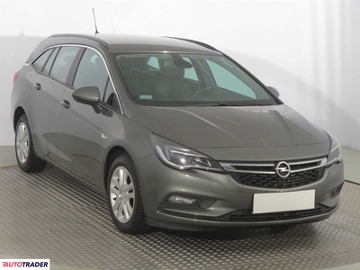 Opel Astra 1.4 147 KM 2016r. (Piaseczno)