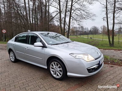 Renault Laguna III 2.0 benzyna 140 KM zadbana