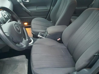 Renault Megane 1.6i LIFT 5 drzwi hatchback klimatronik niski przebieg stan BDB