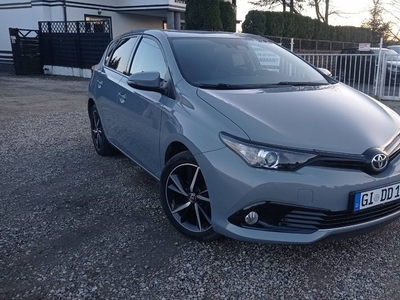 Toyota Auris 1.2 benzyna 116 KM