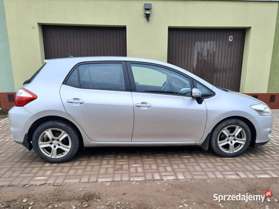 Toyota Auris 1.4D4D 6-bieg salon PL bezwypadkowa doinwestowa