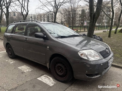 Toyota Corolla E12 1.4 vvti Gaz, , ele szyby , sprawny !