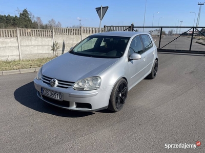 Volkswagen Golf V 5d