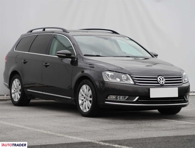 Volkswagen Passat 2.0 138 KM 2011r. (Piaseczno)