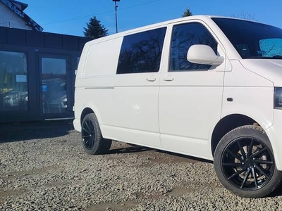 VW Transporter 2.0TDI•2013r•Bdb stan•Hak 2.5t•OPIS•2 kpl kół